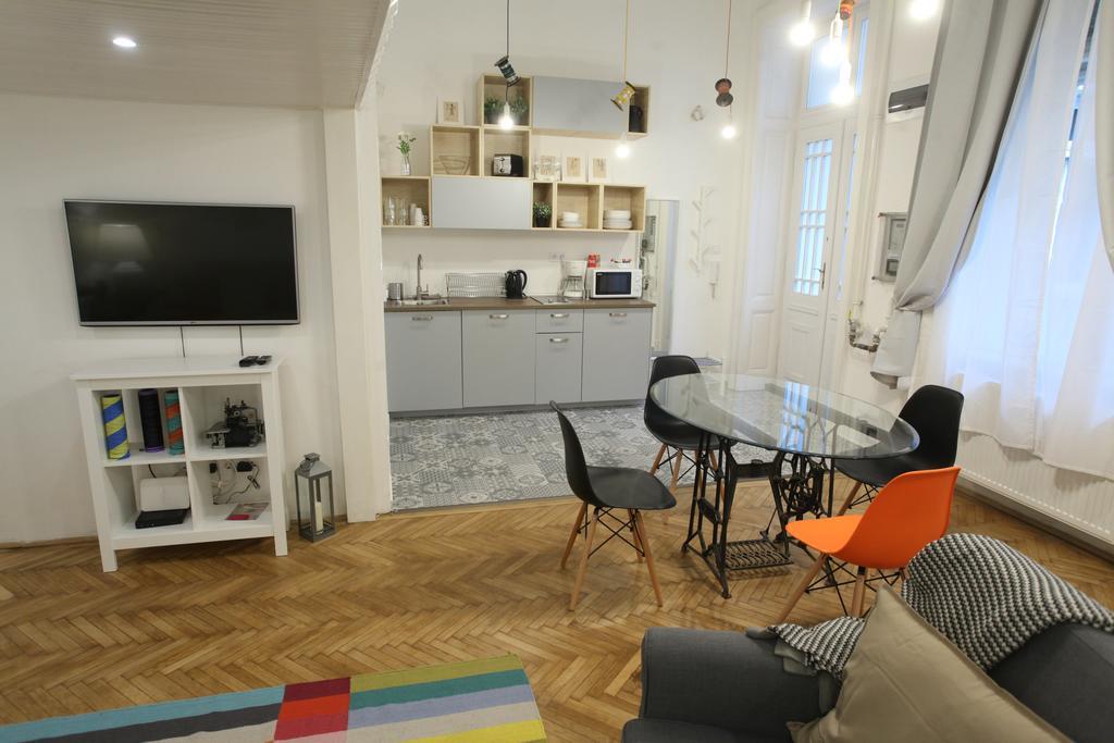 Tailor Apartment In The Center Budapest Esterno foto